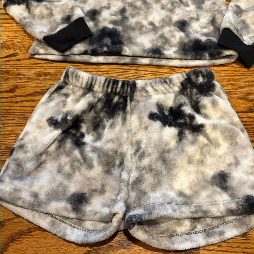Tucker + Tate pajama’s set, girls M (8/10)